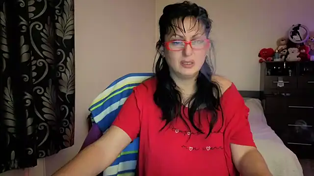 YourDreamLoverr online show from 11.29.25