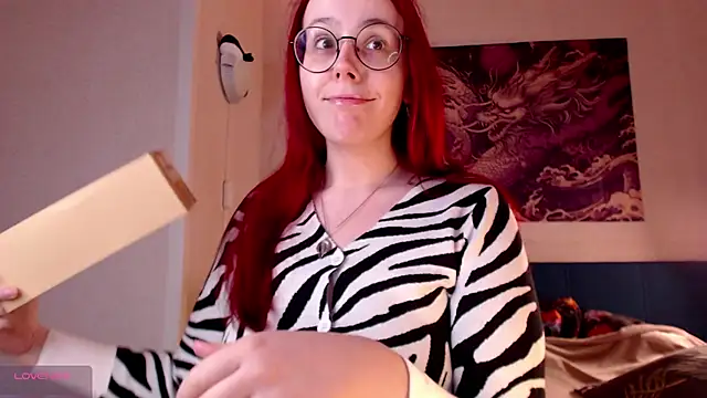 VanessaLincum online show from 11.24.25