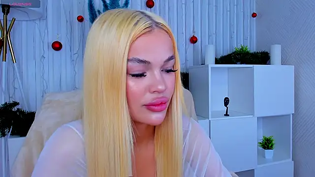 Angel Sapphire  online show from 01.26.25