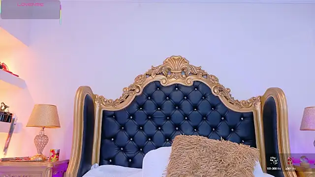 AdelinaVans online show from 10.20.25