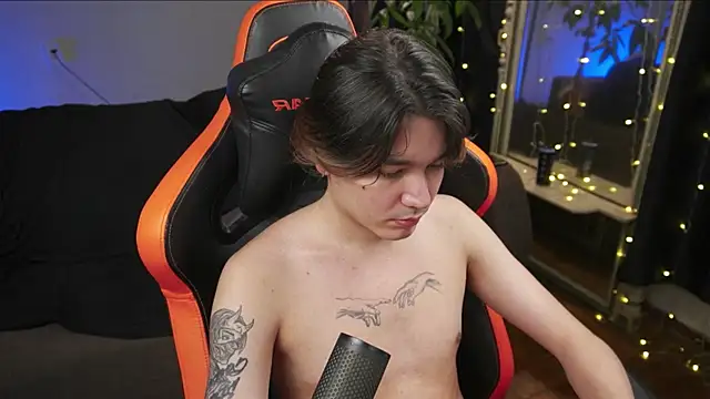 Snapshot of cherrydany chatting on 02.17.26 cherrydany online show from 02.17.26