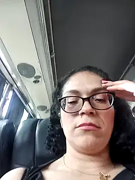 Snapshot of Aliciia_cute1 chatting on 02.14.26 Aliciia cute1 online show from 02.14.26