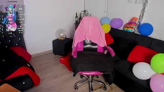 Snapshot of Aliciia_cute1 chatting on 02.27.26 Aliciia cute1 online show from 02.27.26