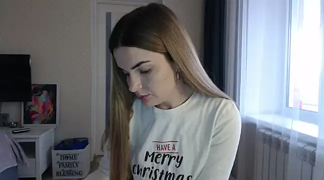 Snapshot of _JustmeHere_ chatting on 12.24.24 JustmeHere online show from 12.24.24