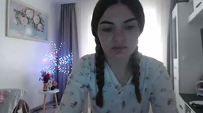 Snapshot of _JustmeHere_ chatting on 01.21.25 JustmeHere online show from 01.21.25