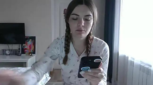 Snapshot of _JustmeHere_ chatting on 01.21.25 JustmeHere online show from 01.21.25
