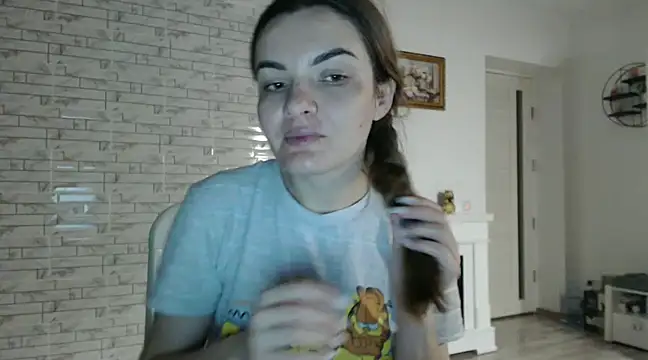 Snapshot of _JustmeHere_ chatting on 02.01.25 JustmeHere online show from 02.01.25