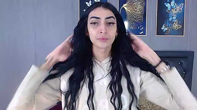 Snapshot of Evelynn_sex_ chatting on 01.05.25 Evelynn sex online show from 01.05.25