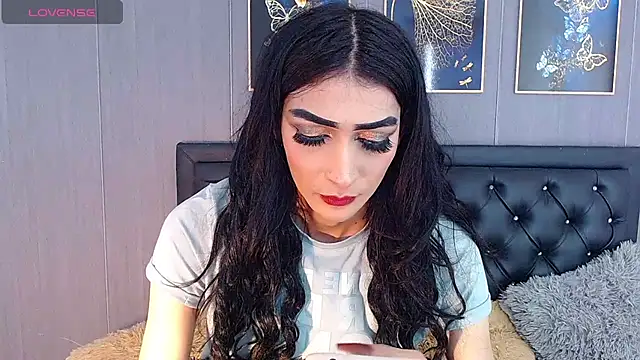 Snapshot of Evelynn_sex_ chatting on 01.08.25 Evelynn sex online show from 01.08.25