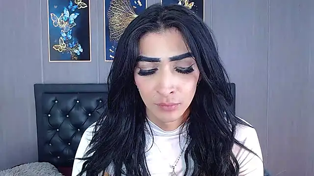 Snapshot of Evelynn_sex_ chatting on 01.21.25 Evelynn sex online show from 01.21.25
