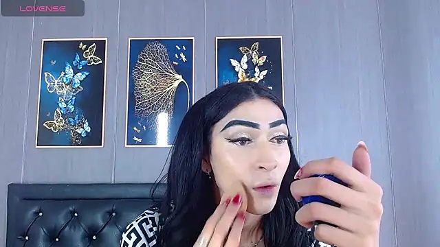 Snapshot of Evelynn_sex_ chatting on 01.23.25 Evelynn sex online show from 01.23.25