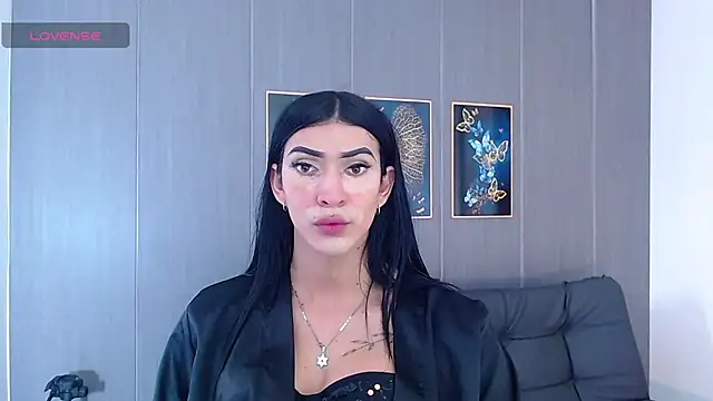 Snapshot of Evelynn_sex_ chatting on 10.15.25 Evelynn sex online show from 10.15.25