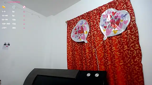 Snapshot of Uzziah_Sabag chatting on 02.12.26 Uzziah Sabag online show from 02.12.26