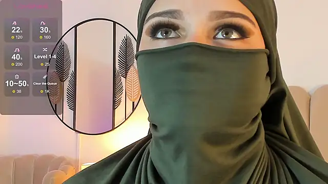 Snapshot of anna-henao chatting on 02.11.25 anna-henao online show from 02.11.25