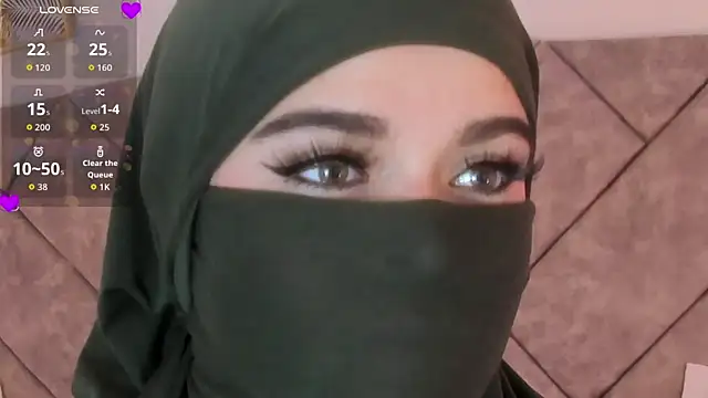 anna-henao online show from 02.17.26