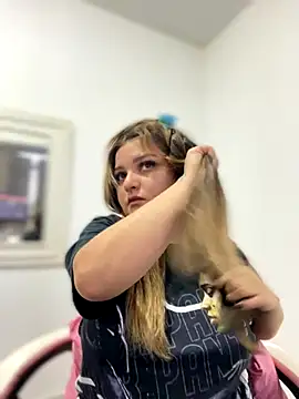 SweetPaige  online show from 10.20.25