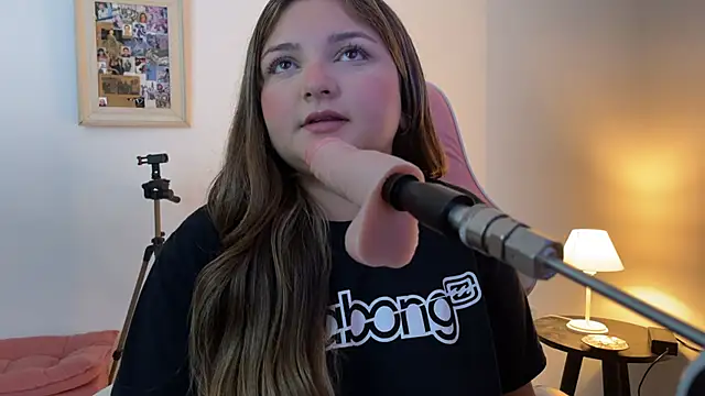 Snapshot of SweetPaige_ chatting on 02.02.26 SweetPaige online show from 02.02.26