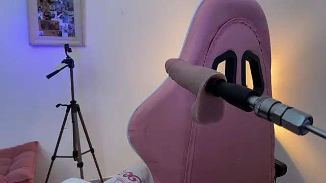 Snapshot of SweetPaige_ chatting on 02.28.26 SweetPaige online show from 02.28.26