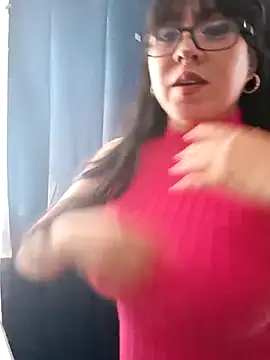 Celestte22 online show from 12.31.24