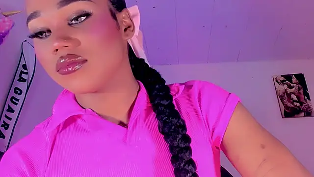 naomy  xx online show from 10.18.25