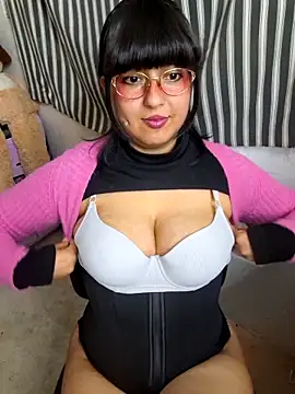 Derry Cooper online show from 11.07.25