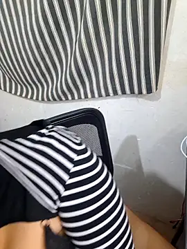 Derry Cooper online show from 11.29.25