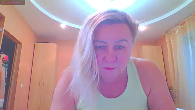 mira robinsonnn online show from 01.08.26