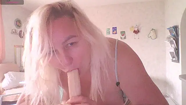 mira robinsonnn online show from 05.12.26