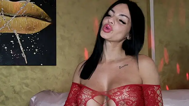 Elle Vie online show from 02.23.26