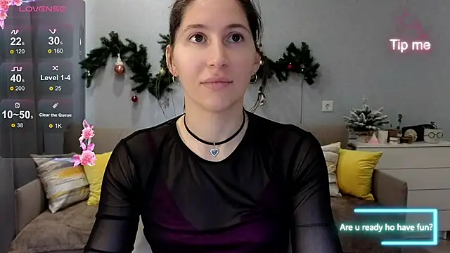 Snapshot of marrycolins chatting on 01.06.25 marrycolins online show from 01.06.25