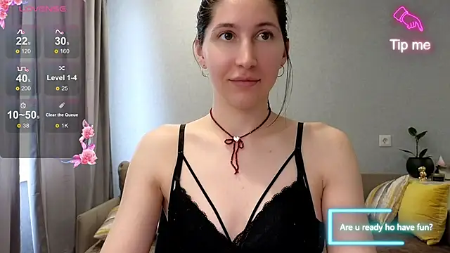 Snapshot of marrycolins chatting on 03.17.25 marrycolins online show from 03.17.25