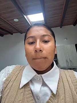 LinnaGardenia online show from 03.06.26