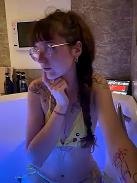  foxygirl  online show from 11.12.25