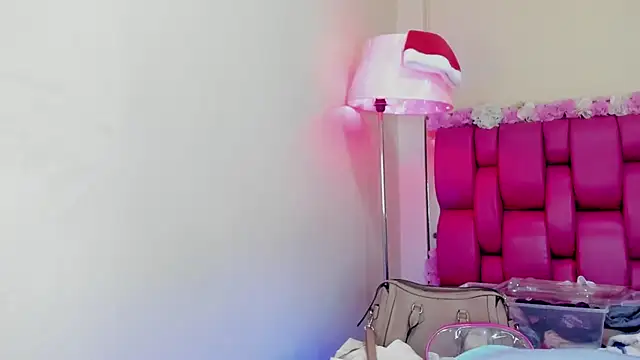 Gabriela Brown online show from 01.03.25