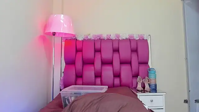 Gabriela Brown online show from 01.20.25