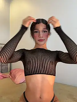 Snapshot of Dany-Sexy chatting on 11.20.25 Dany-Sexy online show from 11.20.25