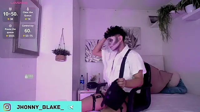 Snapshot of Jhonny-Blake chatting on 01.24.25 Jhonny-Blake online show from 01.24.25
