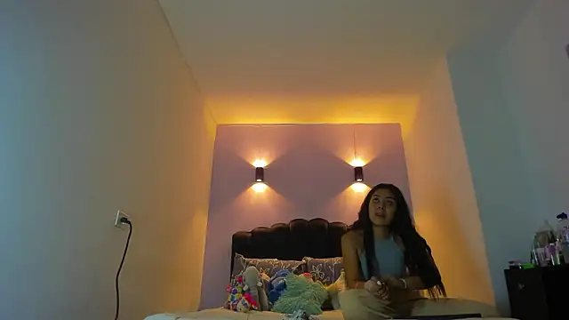 Snapshot of Sofia_Clauss_ chatting on 02.08.26 Sofia Clauss online show from 02.08.26