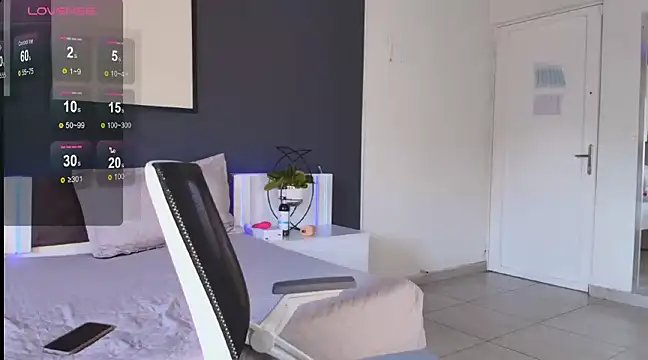 Leyli Doll online show from 02.21.25