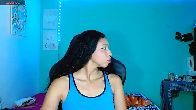 sensitive brunette online show from 04.11.26