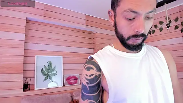 Tom cooper  online show from 02.12.25