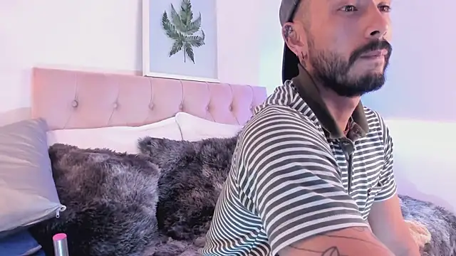 Tom cooper  online show from 09.09.25