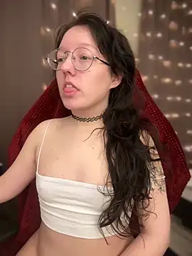 emigooflordXD online show from 12.23.24