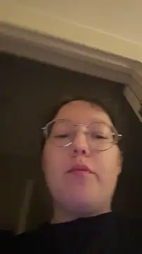 emigooflordXD online show from 11.11.25