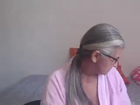 Snapshot of candy_mature_ chatting on 01.14.25 candy mature online show from 01.14.25