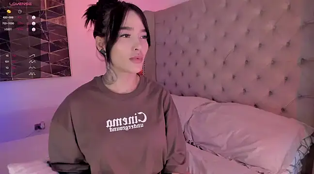 vangie  online show from 12.10.24