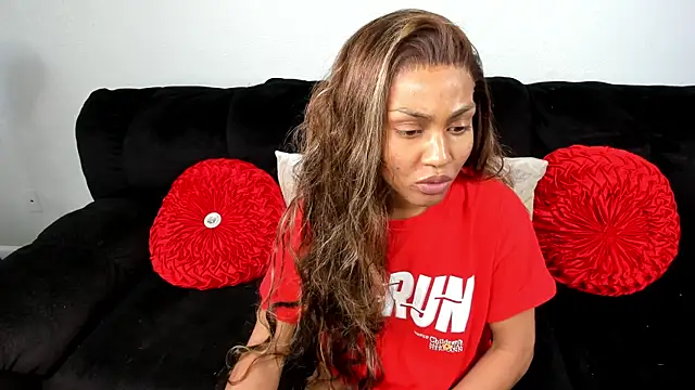 yiauana online show from 02.28.25