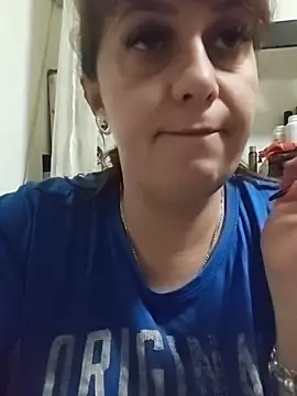 AvaLloyd online show from 11.16.25