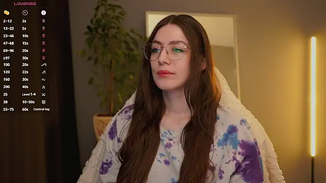 Ester Hill online show from 02.18.26