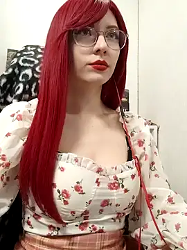 Snapshot of ElliMoor chatting on 12.06.24 ElliMoor online show from 12.06.24